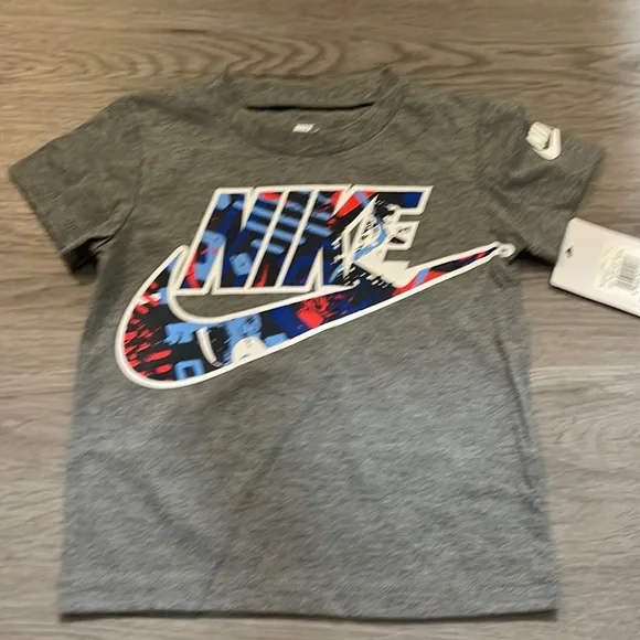 NWT Nike short set - Picture 2 of 5
